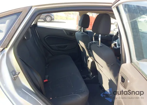 2019 Ford Fiesta Se z USA, uszkodzony, nr VIN 3FADP4BJ8KM116417